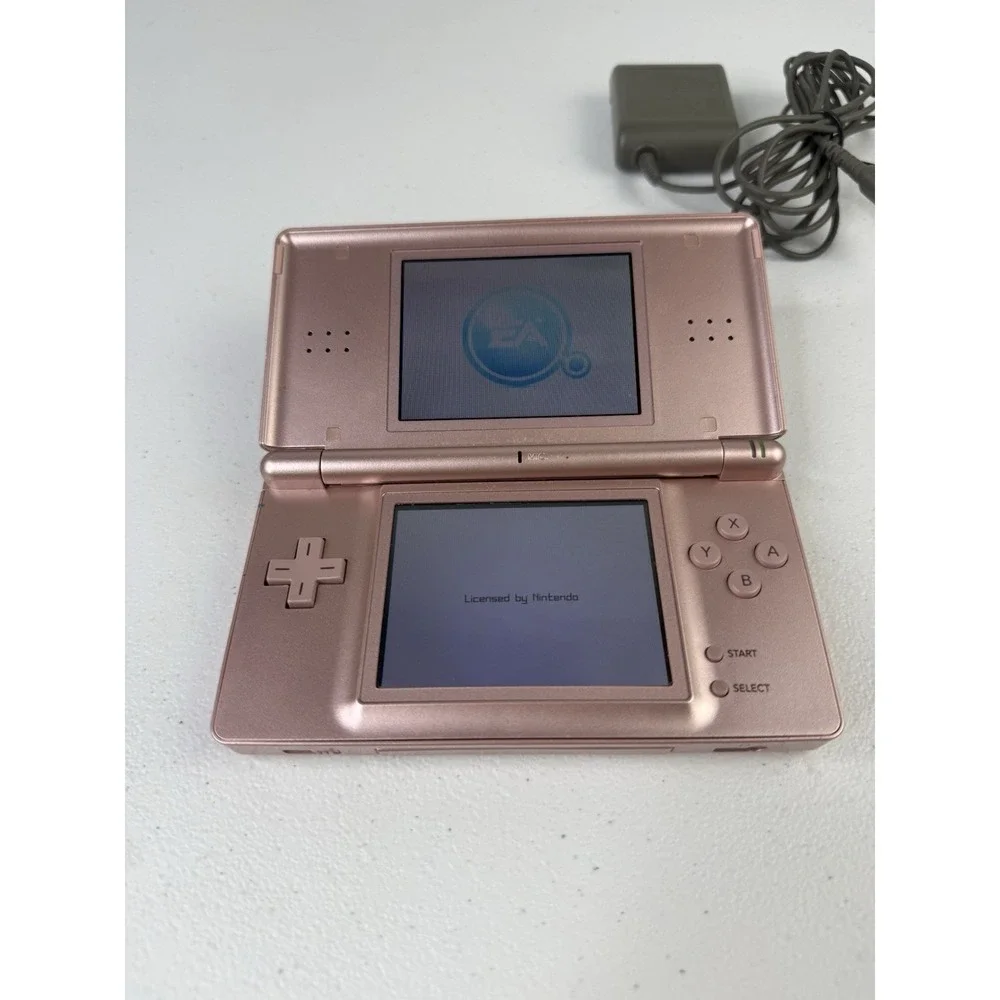 Nintendo DS Lite Metallic Rose Bundle - Games + Charger